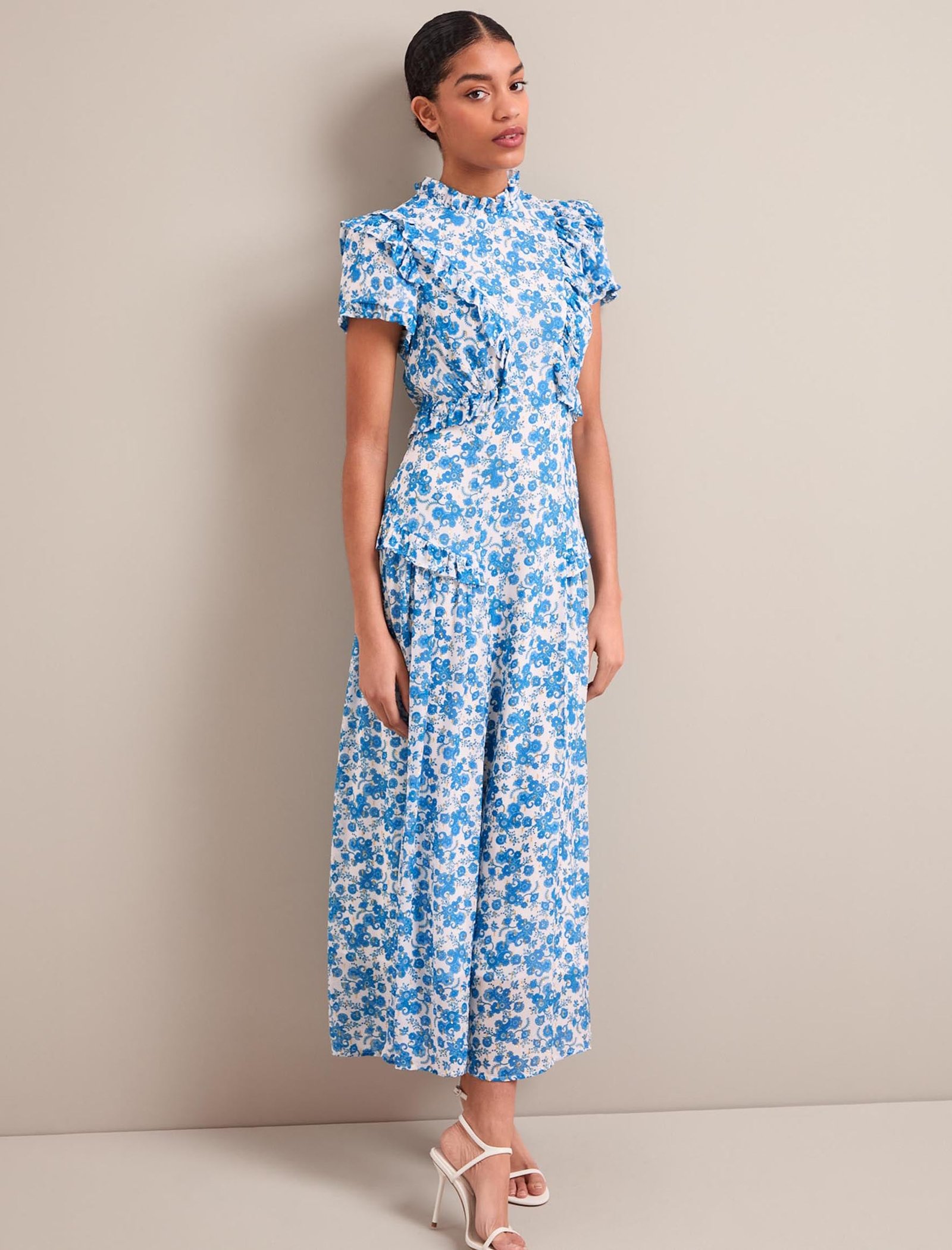 Mirabel Gold Metallic Fil Coupé Maxi Dress - White Blue Paisley Print - Image 5